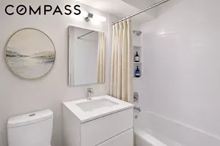 233 E 69th St, New York, NY 10021 - Photo 5