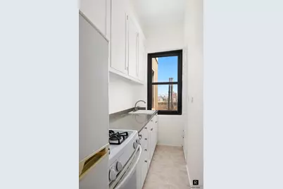 310 W 106th Street #PH-17A, New York City, NY 10025 - Photo 5