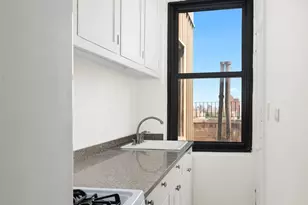 310 W 106th St, New York City, NY 10025 - Photo 5
