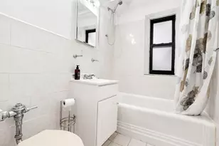 35-05 Parsons Blvd, New York City, NY 11354 - Photo 7