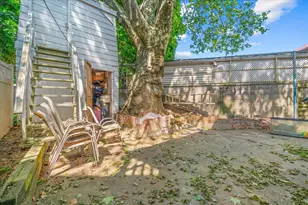 1512 E 22nd St, New York City, NY 11210 - Photo 15