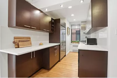 30 E 9th Street #3-AA, New York City, NY 10003 - Photo 5