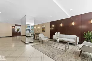 245 E 25th St, New York City, NY 10010 - Photo 17