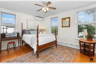 111 Rochelle Street, New York City, NY 10464 - Photo 9