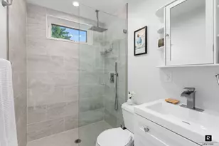 111 Rochelle St, New York City, NY 10464 - Photo 23