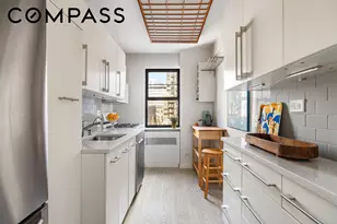 39 Gramercy Park N, New York City, NY 10010 - Photo 7