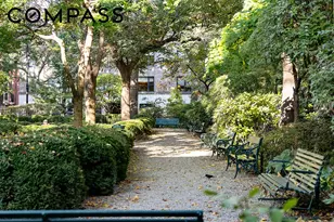 39 Gramercy Park N, New York City, NY 10010 - Photo 11