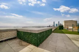 21 S End Ave, New York City, NY 10280 - Photo 13
