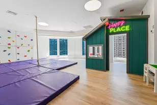 150 W 56th St, New York City, NY 10019 - Photo 21