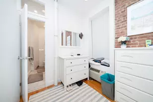 340 W 17th St, New York City, NY 10011 - Photo 7
