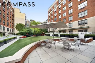 516 W 47th St, New York City, NY 10036 - Photo 13