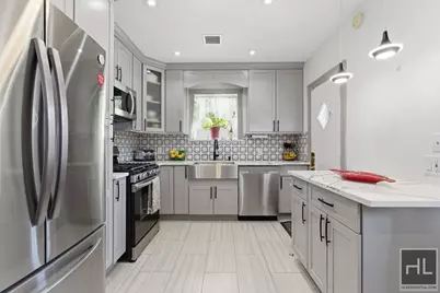 675 E 53rd Street, New York City, NY 11203 - Photo 3