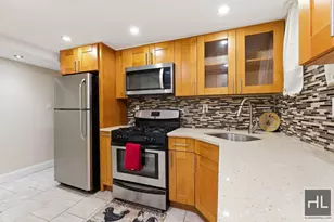 675 E 53rd St, New York City, NY 11203 - Photo 15