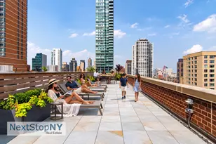 245 E 54th St, New York City, NY 10022 - Photo 9