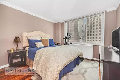245 E 54th Street #20A, New York, NY 10022 - Photo 5