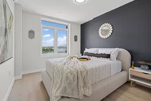 26-15 4th St, New York City, NY 11102 - Photo 3