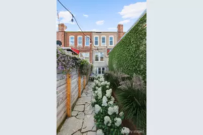 401 E 35th Street, Brooklyn, NY 11203 - Photo 19