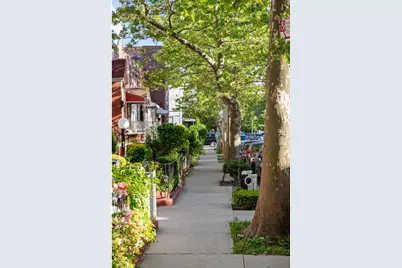 401 E 35th Street, New York City, NY 11203 - Photo 23