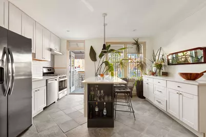 401 E 35th Street, Brooklyn, NY 11203 - Photo 3