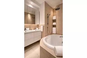 71 Park Ave, New York City, NY 10016 - Photo 7