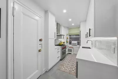 50 E 72nd Street #10B, New York, NY 10021 - Photo 19