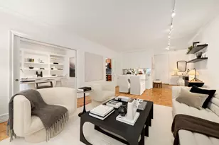 900 Park Ave, New York City, NY 10075 - Photo 1