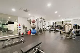 900 Park Ave, New York, NY 10075 - Photo 13