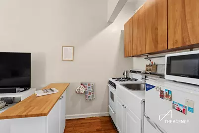 448 E 84th Street #3A, New York City, NY 10028 - Photo 3