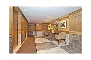 300 E 85th St, New York City, NY 10028 - Photo 9