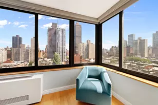 300 E 85th St, New York City, NY 10028 - Photo 3