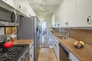 167 E 61st St, New York, NY 10065 - Photo 3