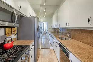 167 E 61st St, New York City, NY 10065 - Photo 3