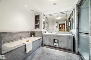 135 E 79th St, New York, NY 10075 - Photo 9