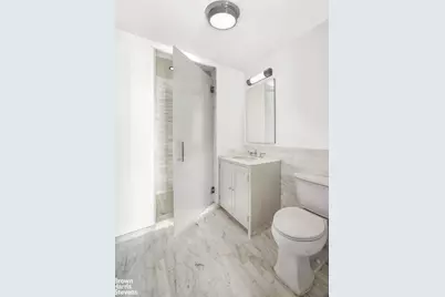 135 E 79th Street #9E, New York, NY 10075 - Photo 15