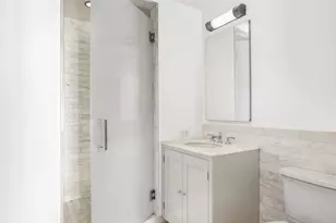 135 E 79th St, New York, NY 10075 - Photo 15