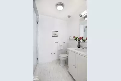 135 E 79th Street #9E, New York, NY 10075 - Photo 11