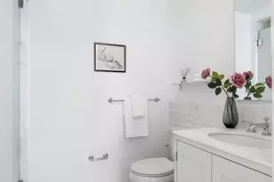 135 E 79th St, New York, NY 10075 - Photo 11