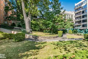 3720 Independence Ave, New York City, NY 10463 - Photo 11