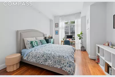 555 W 59th Street #TH3C, New York City, NY 10019 - Photo 9