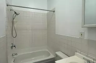 833 St Johns Pl, Brooklyn, NY 11216 - Photo 3