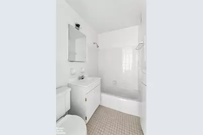 330 E 33rd Street #9A, New York City, NY 10016 - Photo 7
