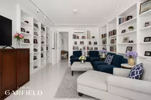 38 E 70th St, New York City, NY 10021 - Photo 9