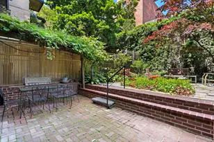 71 Horatio St, New York City, NY 10014 - Photo 9