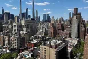190 E 72nd St, New York City, NY 10021 - Photo 3