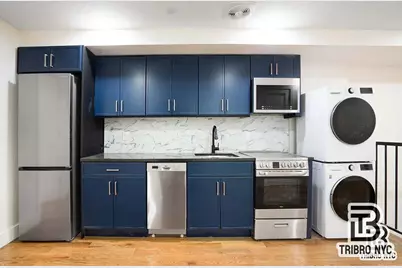 410 Lorimer Street #2, New York City, NY 11206 - Photo 5
