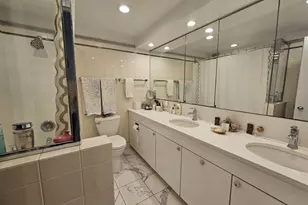 40 Central Park S, New York, NY 10019 - Photo 15