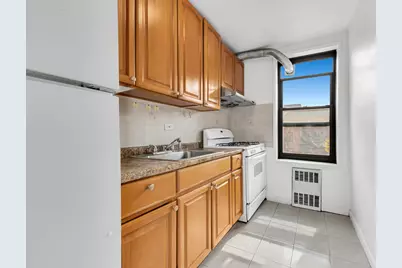 63-95 Austin Street #2G, Rego Park, NY 11374 - Photo 3