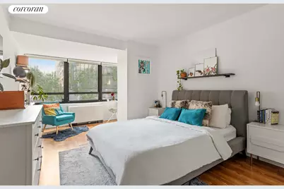 240 E 47th Street #2E, New York, NY 10017 - Photo 7