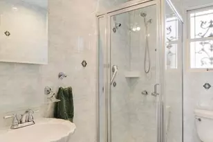 1547 E 27th St, New York City, NY 11229 - Photo 7