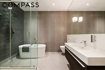 445 W 44th Street, New York, NY 10036 - Photo 11